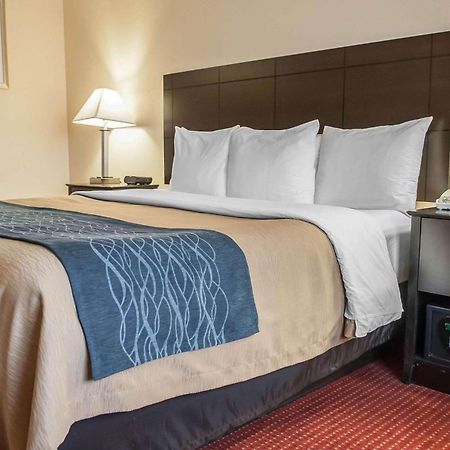 Quality Inn Ріо-Ранчо Екстер'єр фото