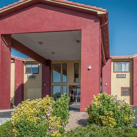 Quality Inn Ріо-Ранчо Екстер'єр фото