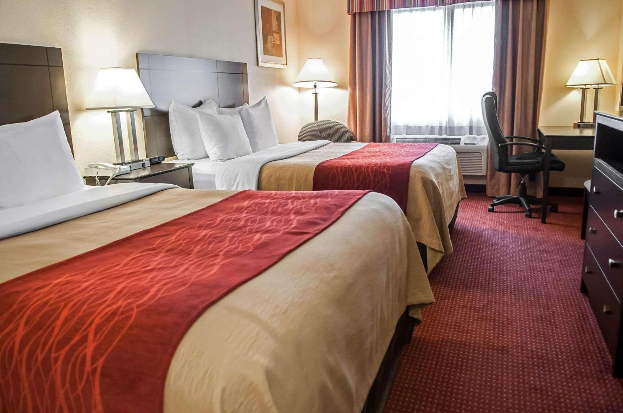 Quality Inn Ріо-Ранчо Екстер'єр фото